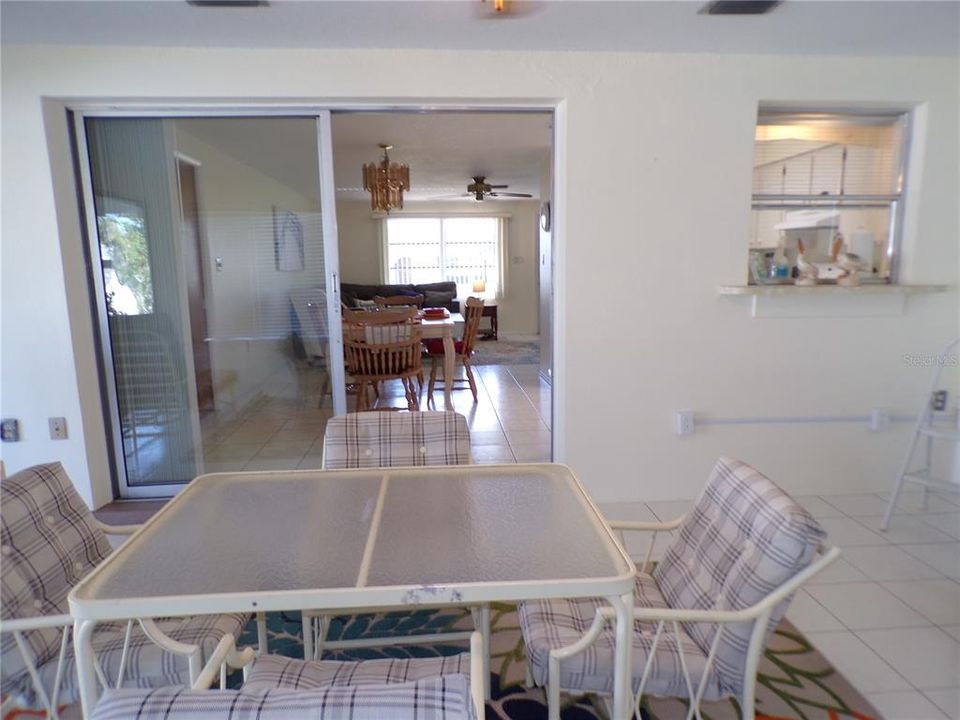 For Rent: $1,600 (2 beds, 2 baths, 1156 Square Feet)