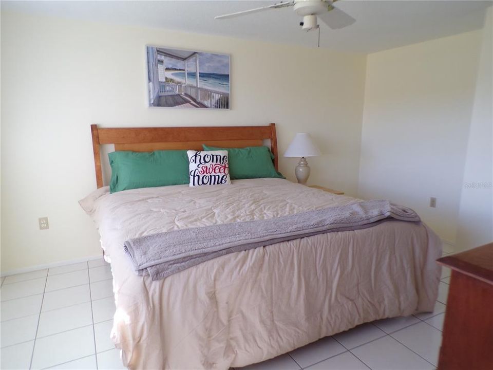 For Rent: $1,600 (2 beds, 2 baths, 1156 Square Feet)