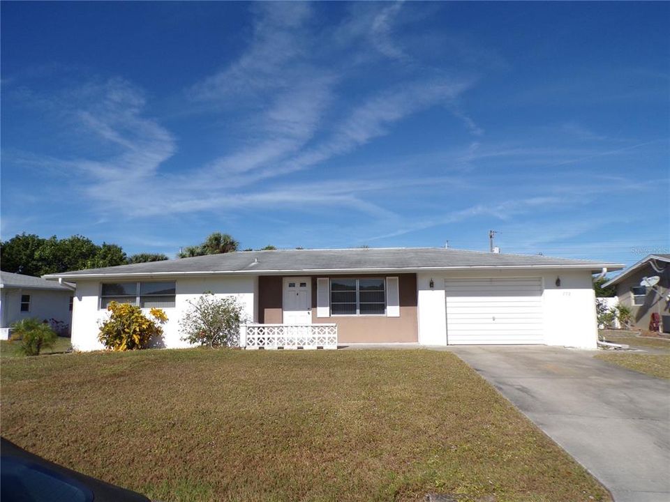 For Rent: $1,600 (2 beds, 2 baths, 1156 Square Feet)