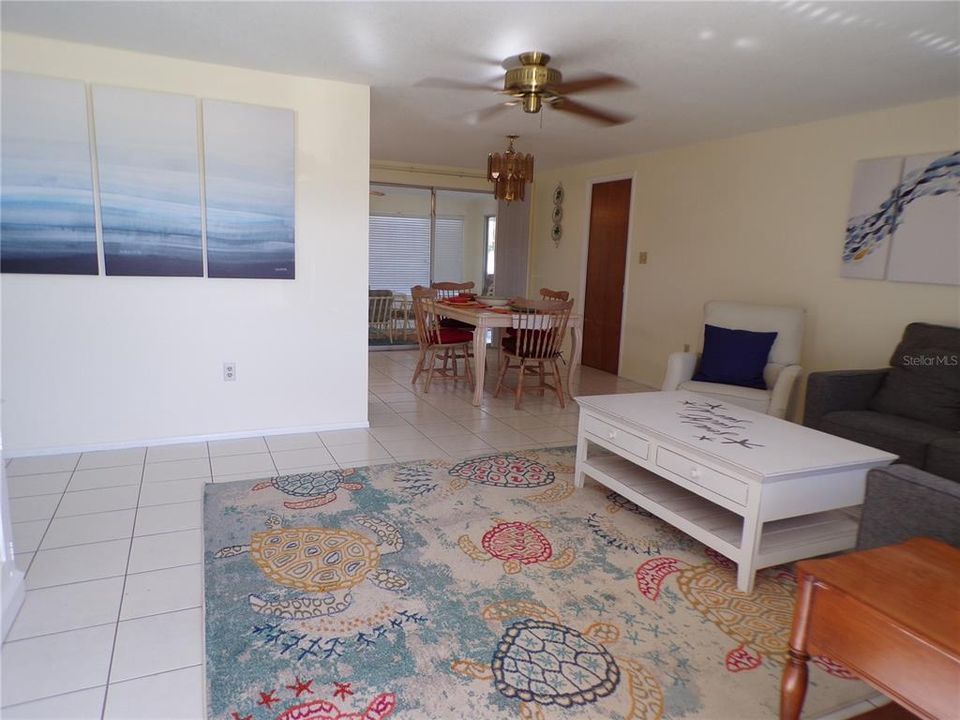 For Rent: $1,600 (2 beds, 2 baths, 1156 Square Feet)