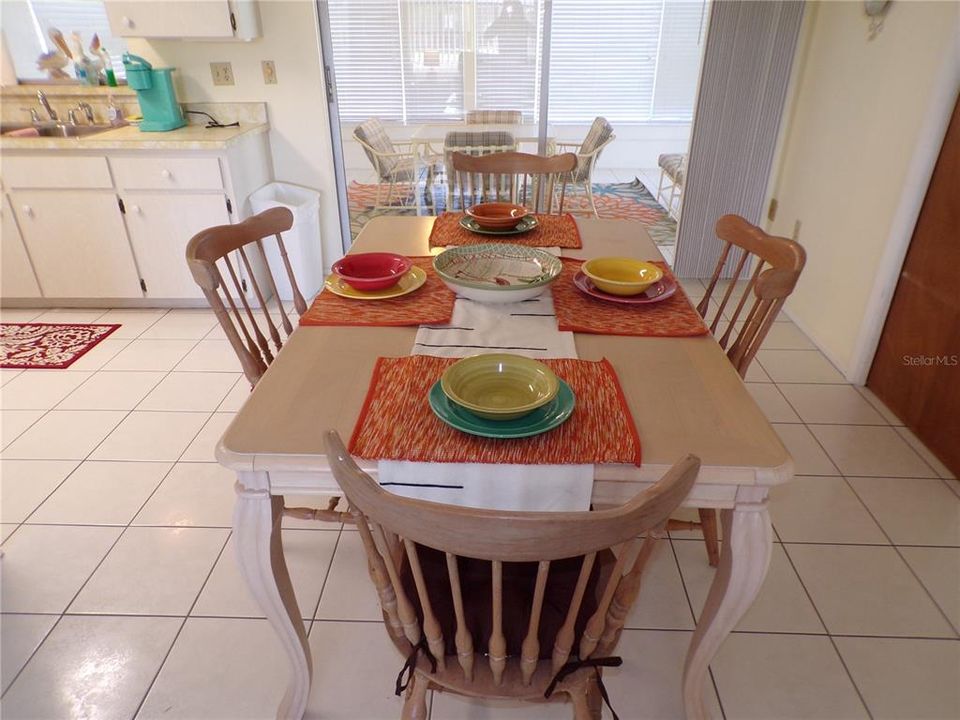 For Rent: $1,600 (2 beds, 2 baths, 1156 Square Feet)