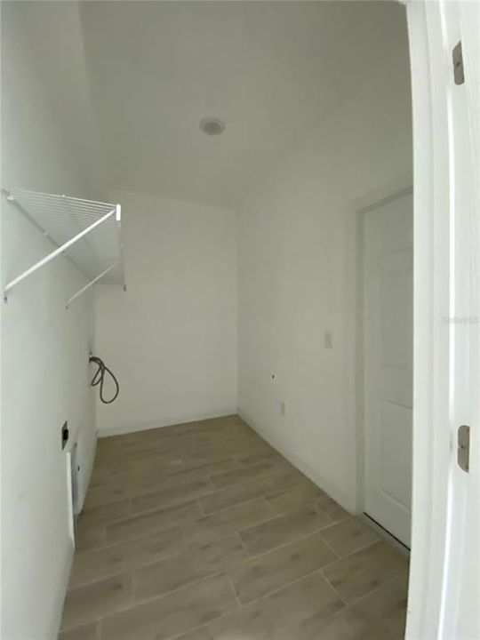 For Rent: $1,495 (3 beds, 2 baths, 1244 Square Feet)