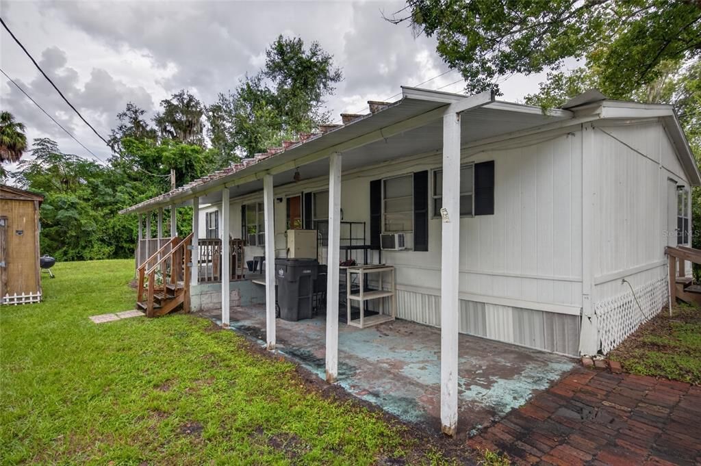 For Sale: $149,990 (3 beds, 2 baths, 1248 Square Feet)