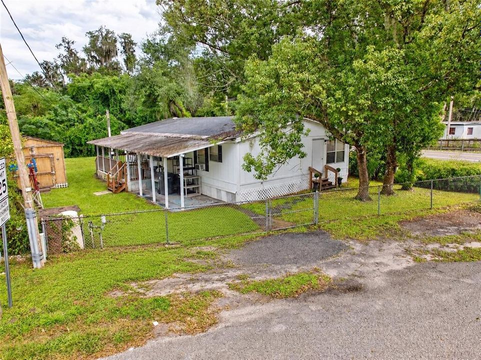 For Sale: $149,990 (3 beds, 2 baths, 1248 Square Feet)