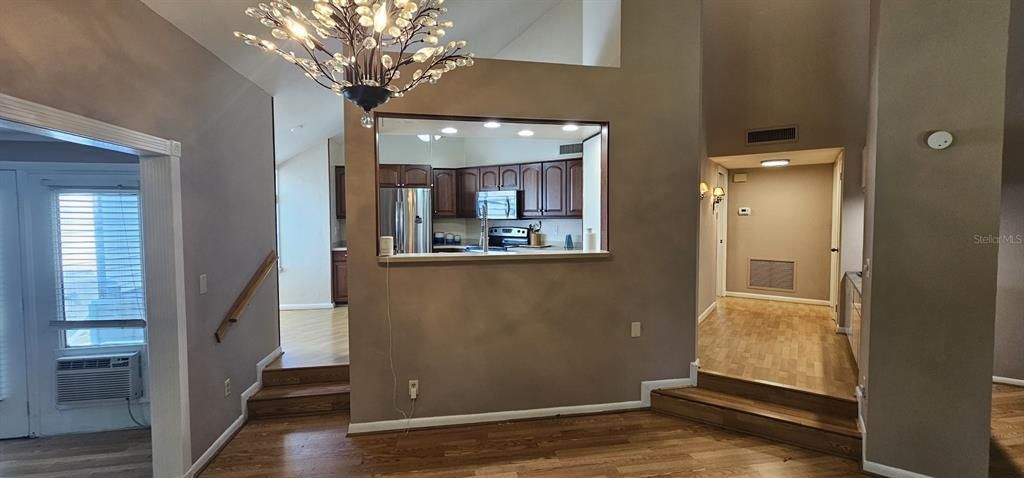 For Sale: $419,900 (2 beds, 2 baths, 1764 Square Feet)