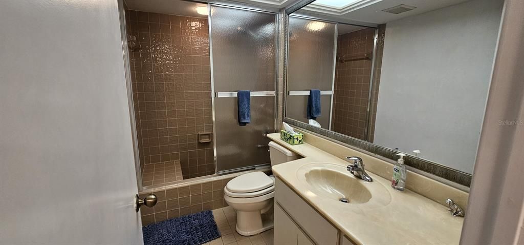 For Sale: $419,900 (2 beds, 2 baths, 1764 Square Feet)