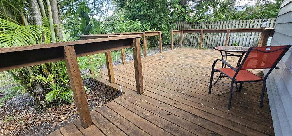 For Sale: $419,900 (2 beds, 2 baths, 1764 Square Feet)