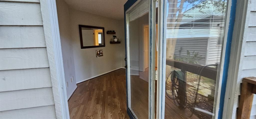 For Sale: $419,900 (2 beds, 2 baths, 1764 Square Feet)