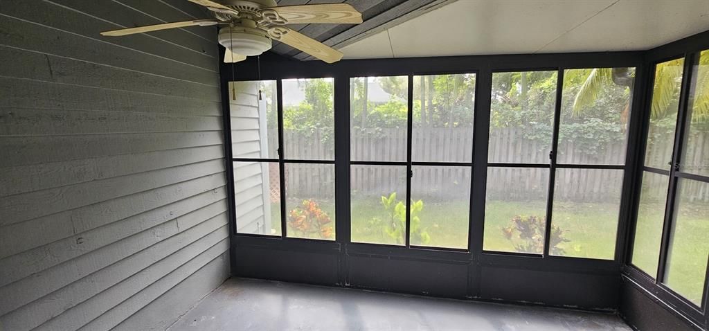 For Sale: $419,900 (2 beds, 2 baths, 1764 Square Feet)