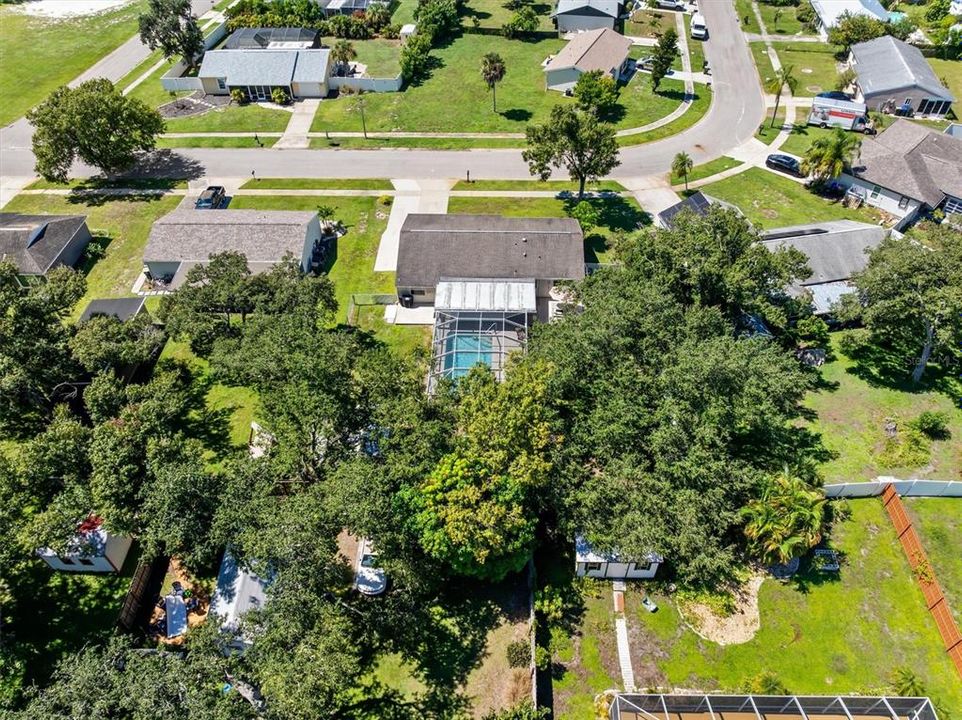 En Venta: $334,900 (4 camas, 3 baños, 1590 Pies cuadrados)