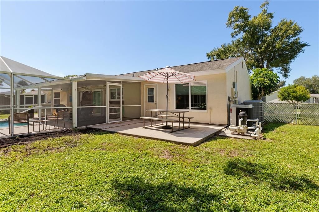 En Venta: $334,900 (4 camas, 3 baños, 1590 Pies cuadrados)