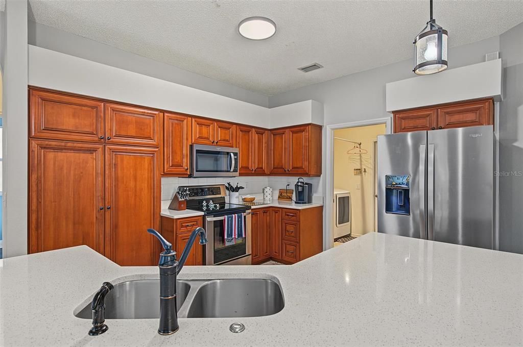For Sale: $649,000 (3 beds, 2 baths, 1903 Square Feet)