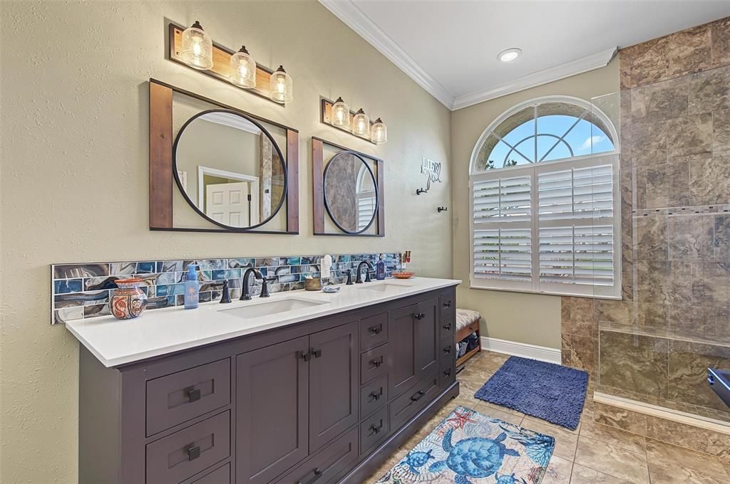For Sale: $649,000 (3 beds, 2 baths, 1903 Square Feet)