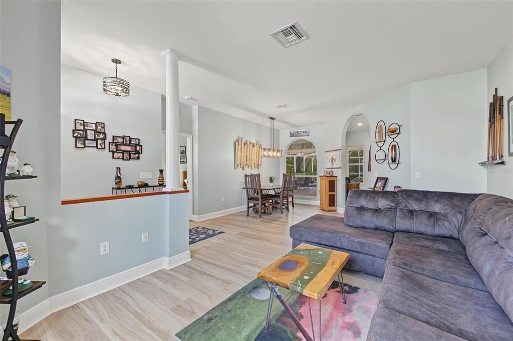 For Sale: $649,000 (3 beds, 2 baths, 1903 Square Feet)