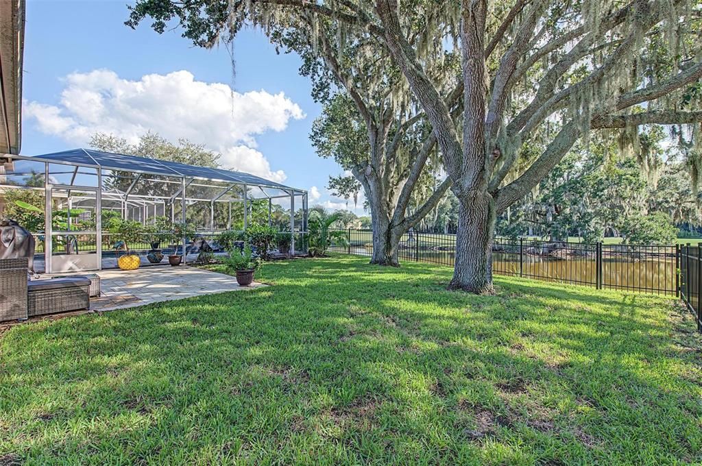 For Sale: $649,000 (3 beds, 2 baths, 1903 Square Feet)