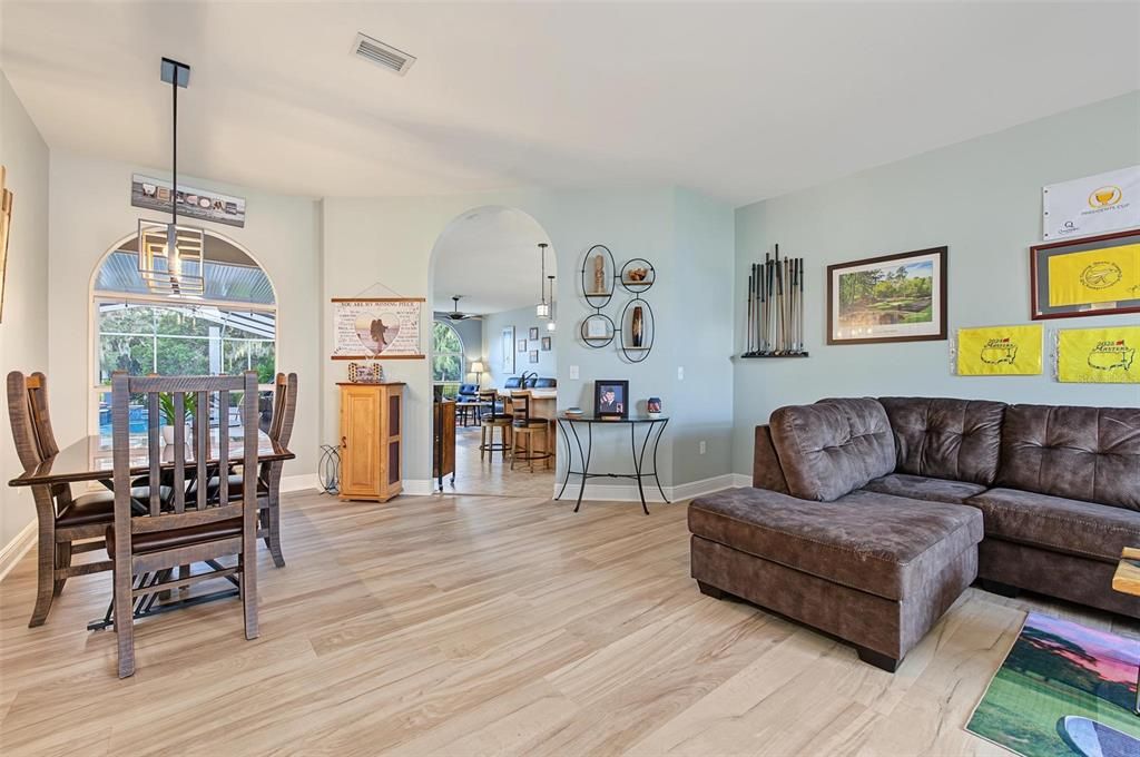 For Sale: $649,000 (3 beds, 2 baths, 1903 Square Feet)