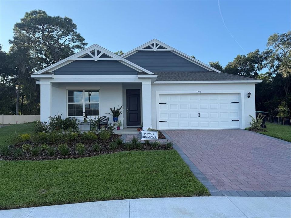 Recently Sold: $483,270 (4 beds, 2 baths, 1828 Square Feet)