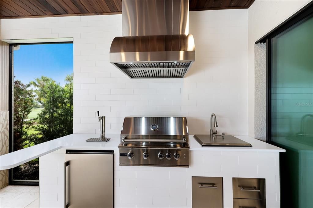 For Sale: $1,995,000 (3 beds, 3 baths, 3101 Square Feet)