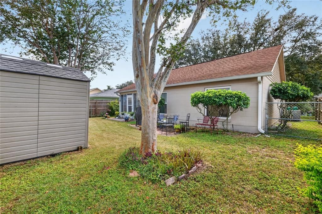 For Sale: $259,900 (2 beds, 2 baths, 1109 Square Feet)