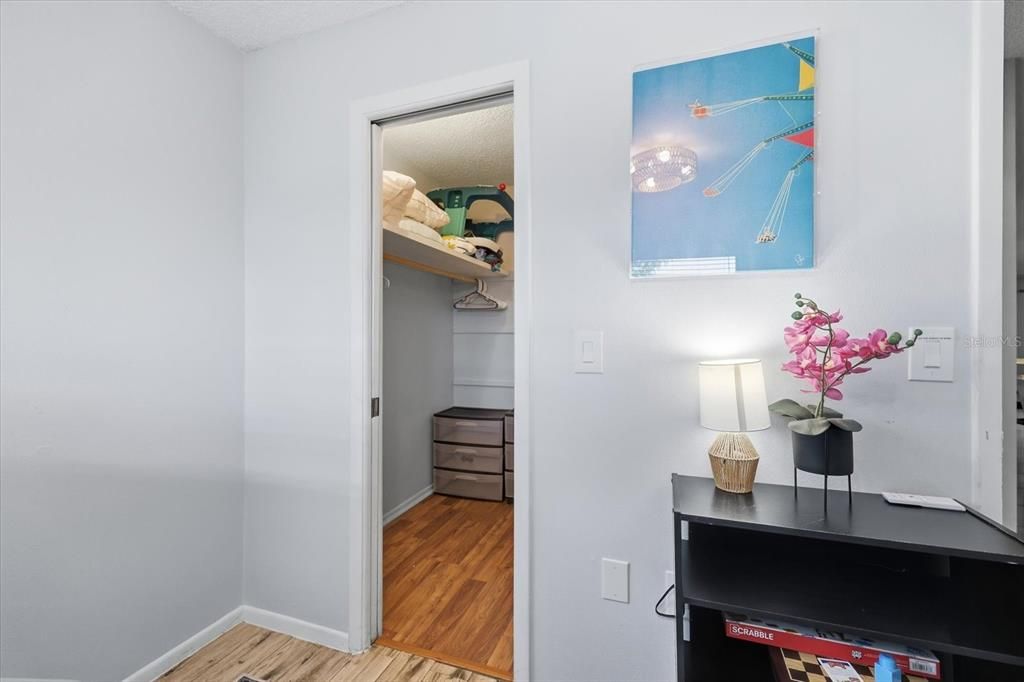 En Venta: $524,900 (3 camas, 2 baños, 1758 Pies cuadrados)