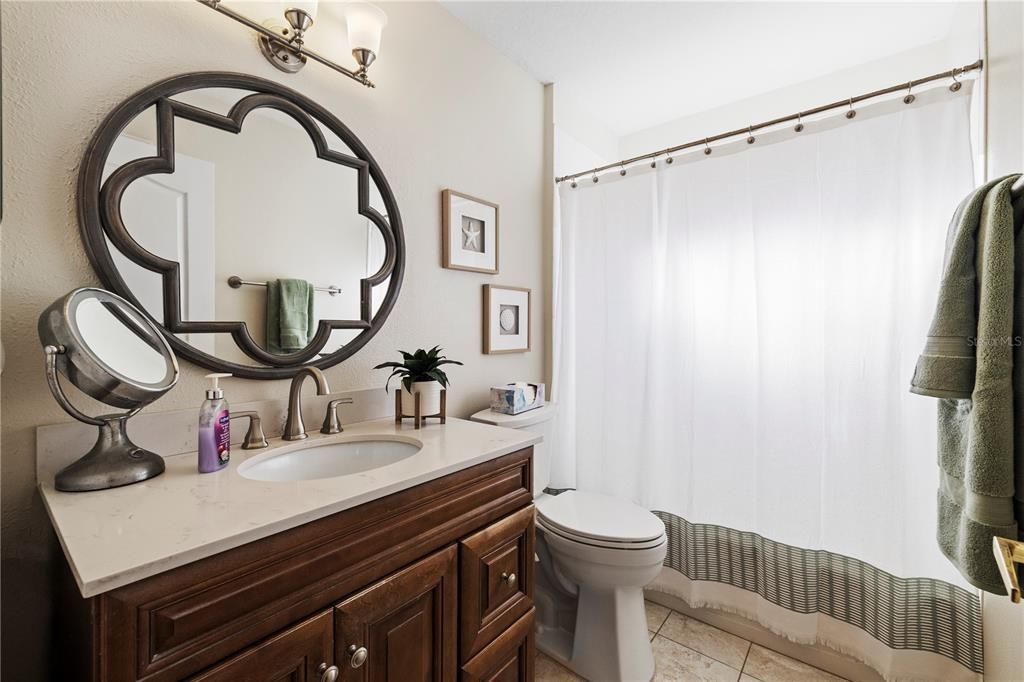 For Sale: $487,000 (2 beds, 2 baths, 1886 Square Feet)
