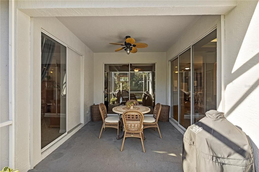 For Sale: $487,000 (2 beds, 2 baths, 1886 Square Feet)