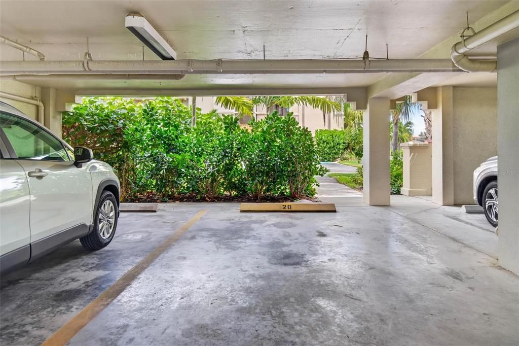 На продажу: $829,999 (2 спален, 2 ванн, 1140 Квадратных фут)