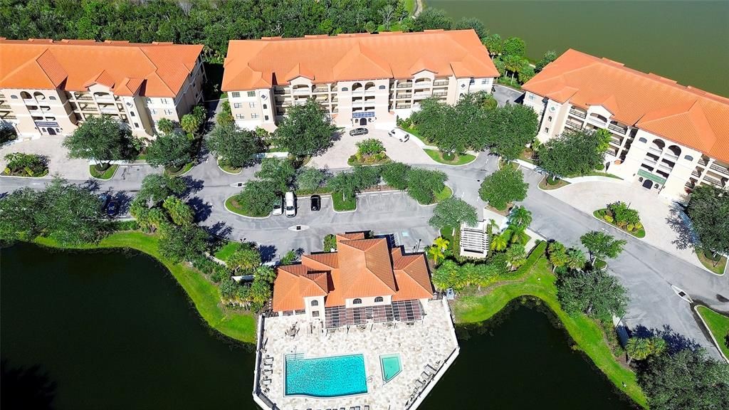 For Sale: $400,000 (2 beds, 2 baths, 1762 Square Feet)