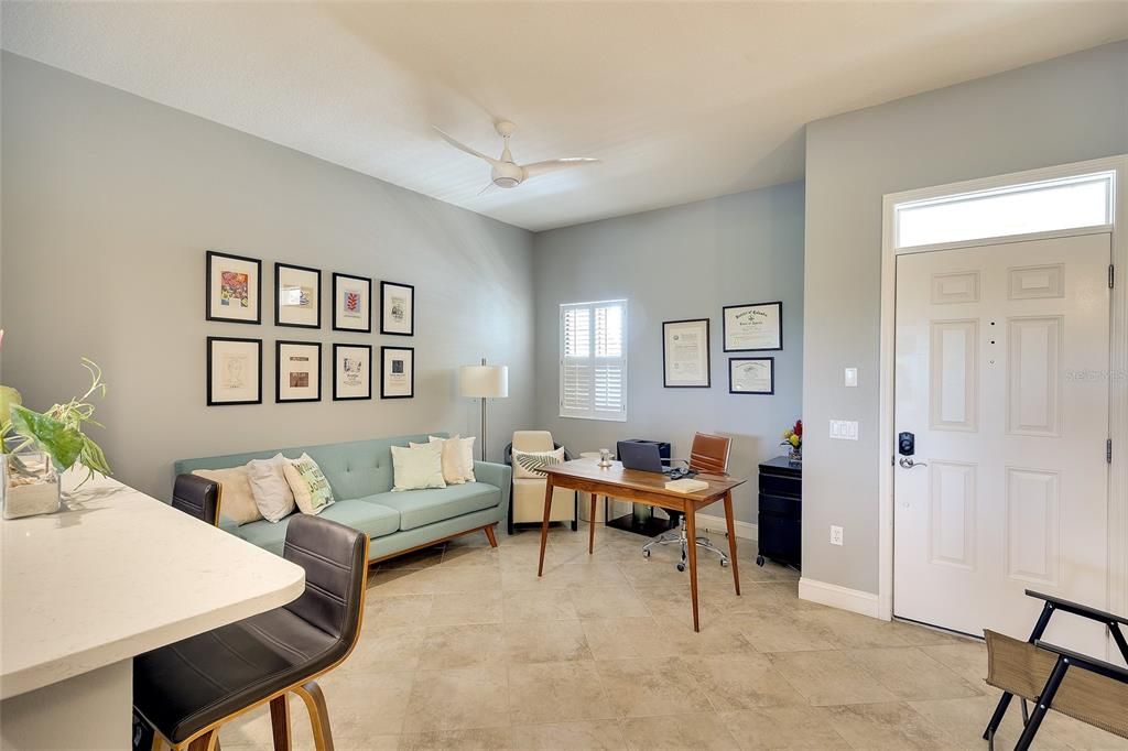 For Sale: $400,000 (2 beds, 2 baths, 1762 Square Feet)