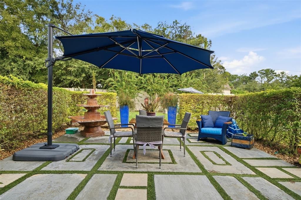 For Sale: $425,000 (3 beds, 2 baths, 1689 Square Feet)