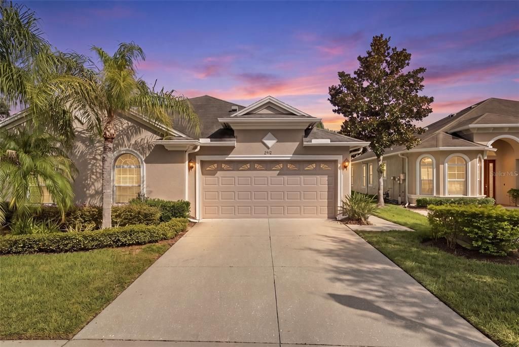 For Sale: $425,000 (3 beds, 2 baths, 1689 Square Feet)