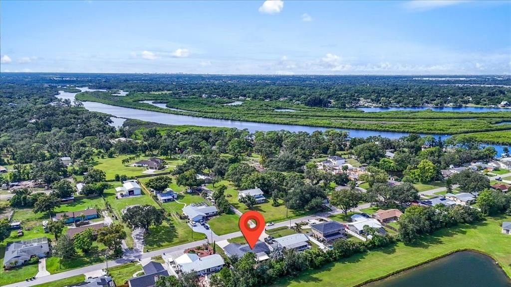 На продажу: $570,000 (3 спален, 2 ванн, 1609 Квадратных фут)