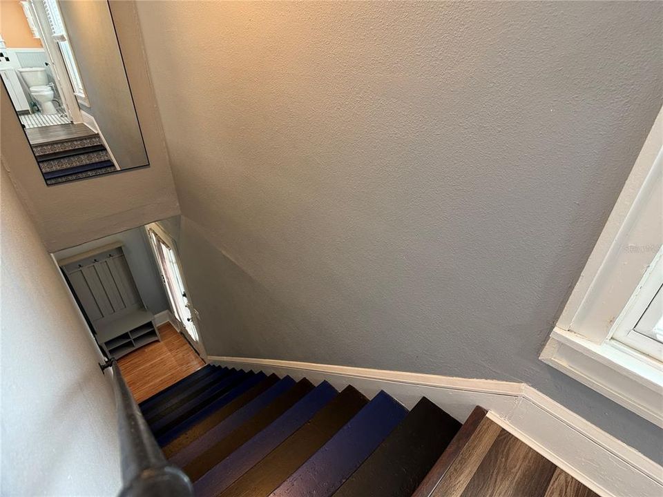 В аренду: $1,199 (0 спален, 1 ванн, 350 Квадратных фут)