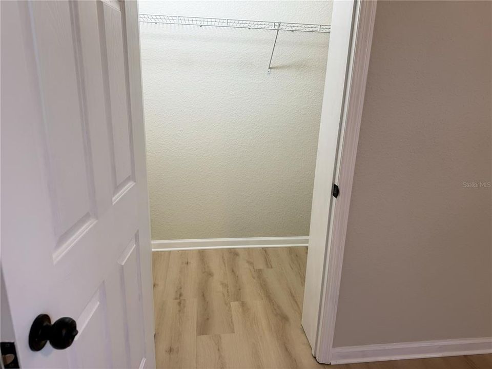 For Sale: $199,900 (3 beds, 2 baths, 1490 Square Feet)