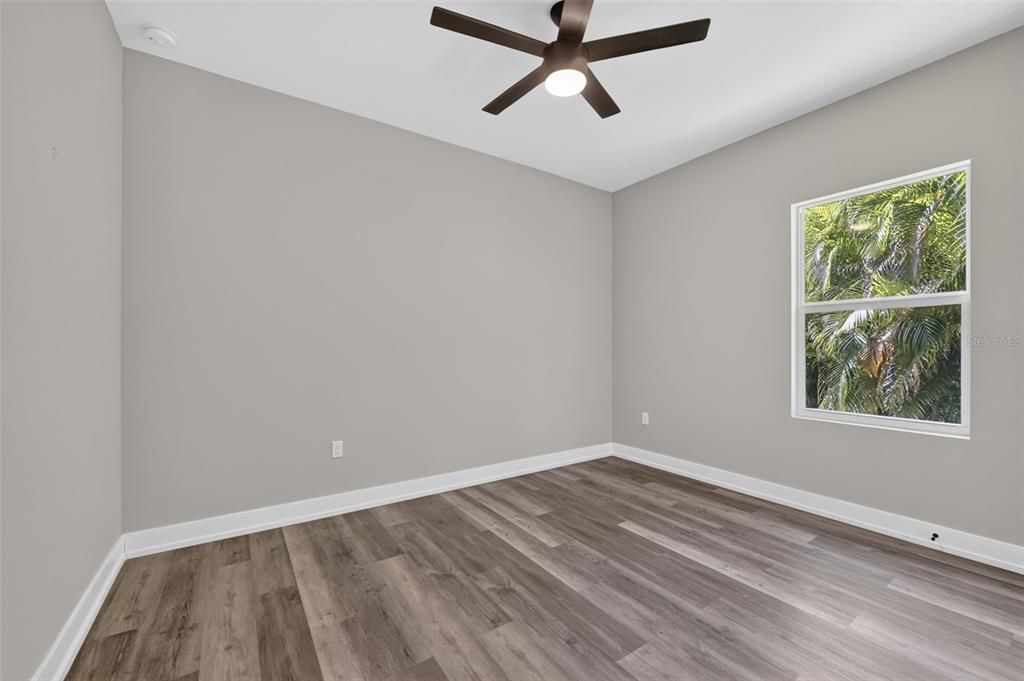 For Sale: $360,000 (3 beds, 2 baths, 1526 Square Feet)
