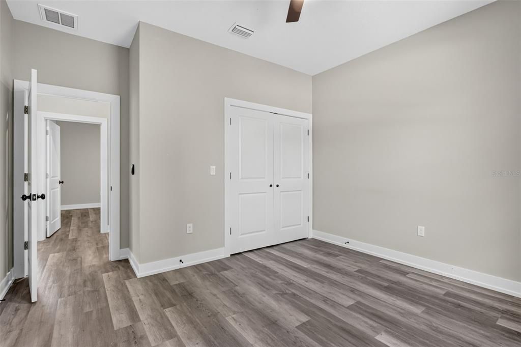 For Sale: $360,000 (3 beds, 2 baths, 1526 Square Feet)