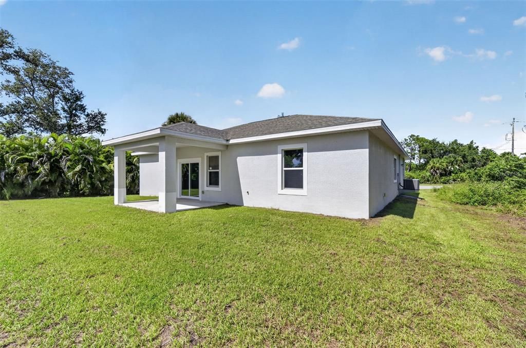 For Sale: $360,000 (3 beds, 2 baths, 1526 Square Feet)