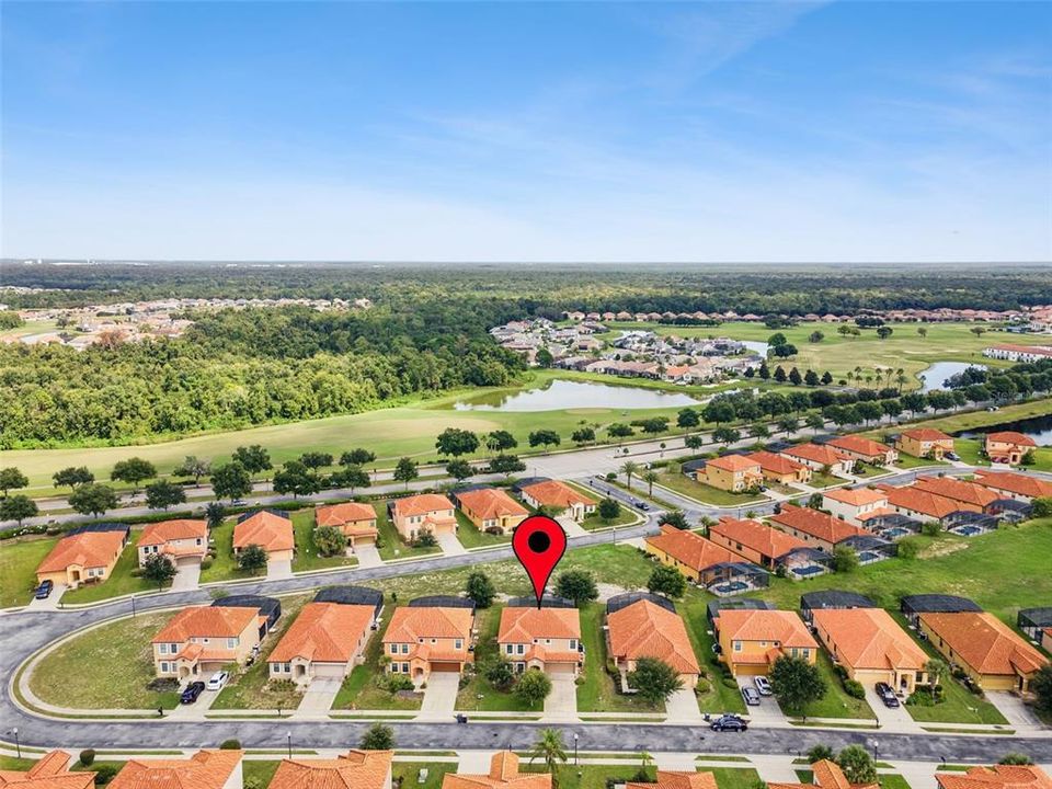 For Sale: $449,999 (5 beds, 4 baths, 2450 Square Feet)