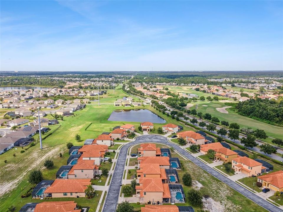 For Sale: $449,999 (5 beds, 4 baths, 2450 Square Feet)