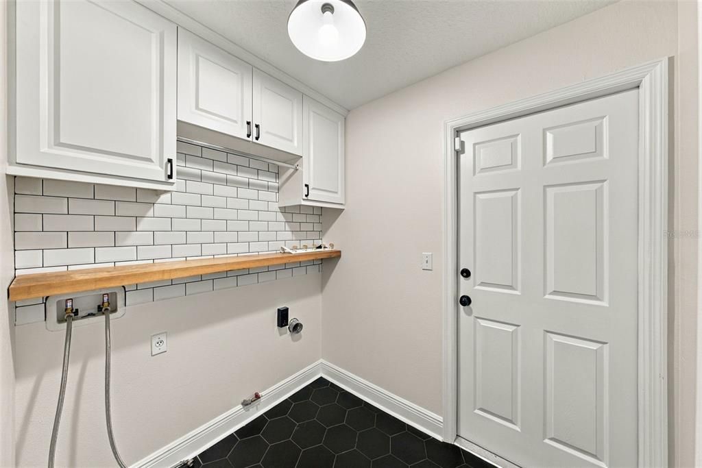 For Sale: $1,149,000 (4 beds, 2 baths, 2457 Square Feet)