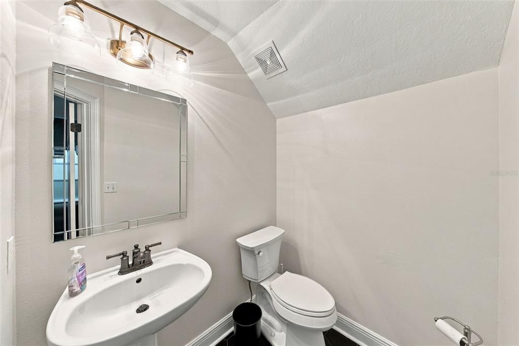For Sale: $1,149,000 (4 beds, 2 baths, 2457 Square Feet)
