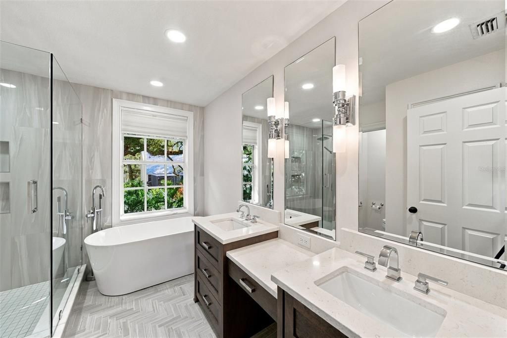 For Sale: $1,149,000 (4 beds, 2 baths, 2457 Square Feet)