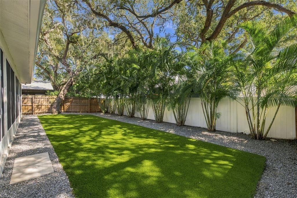 For Sale: $1,149,000 (4 beds, 2 baths, 2457 Square Feet)