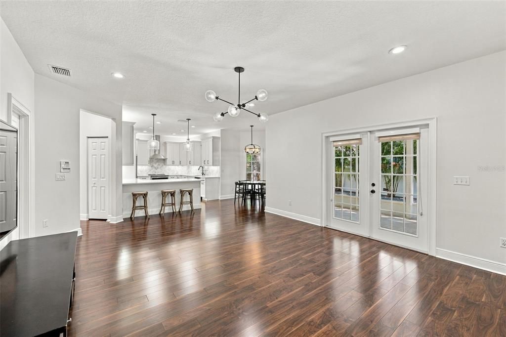 For Sale: $1,149,000 (4 beds, 2 baths, 2457 Square Feet)