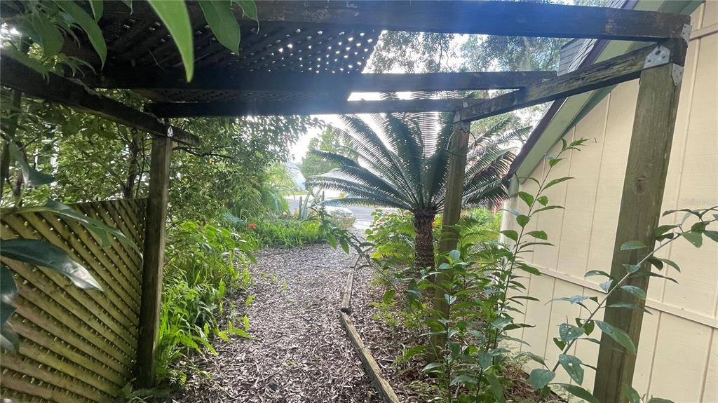 En Venta: $370,000 (3 camas, 2 baños, 1480 Pies cuadrados)