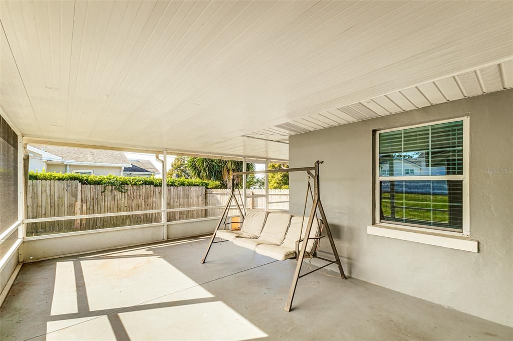 For Sale: $419,000 (3 beds, 2 baths, 2099 Square Feet)