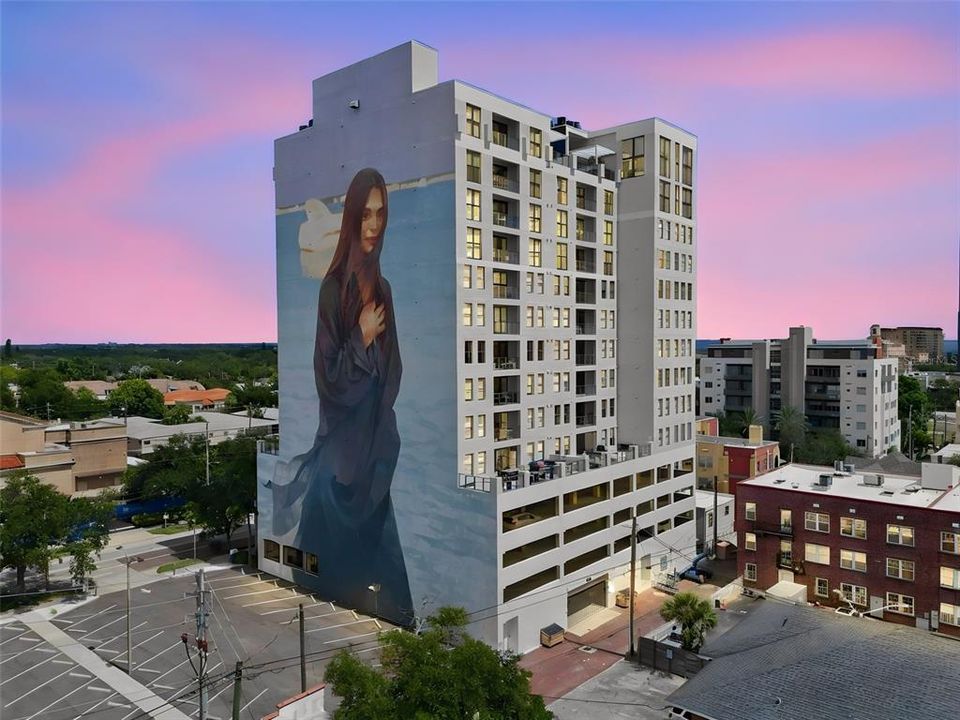 For Sale: $625,000 (2 beds, 2 baths, 1684 Square Feet)