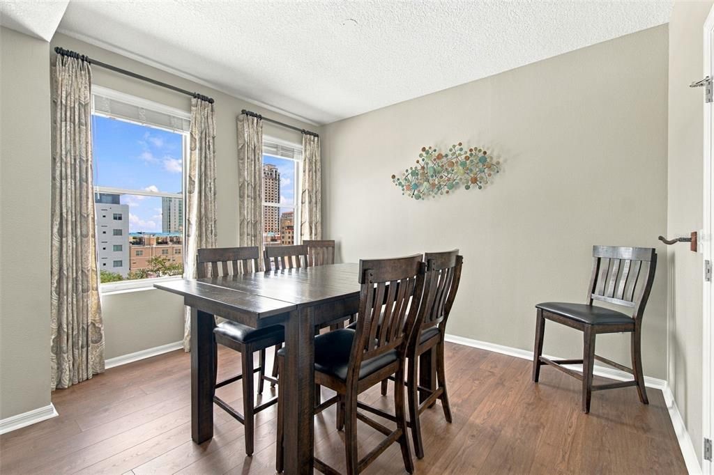 For Sale: $625,000 (2 beds, 2 baths, 1684 Square Feet)
