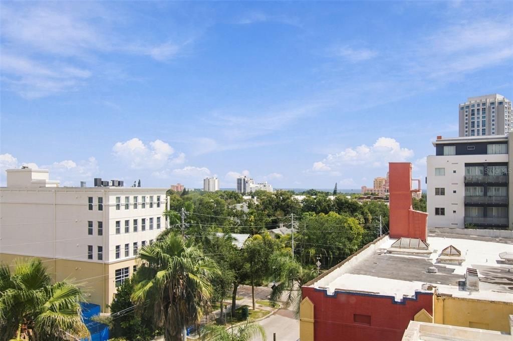 For Sale: $625,000 (2 beds, 2 baths, 1684 Square Feet)