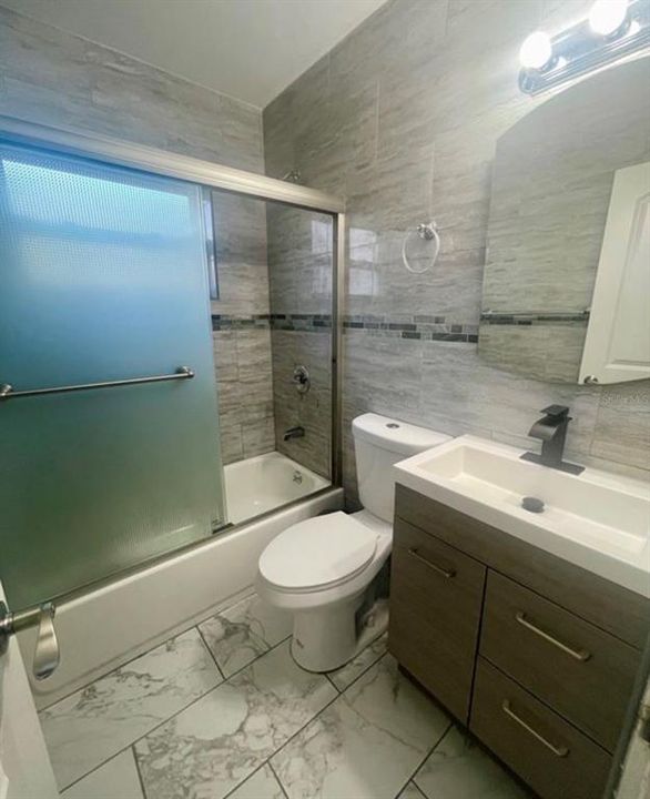 For Rent: $2,150 (3 beds, 2 baths, 1246 Square Feet)